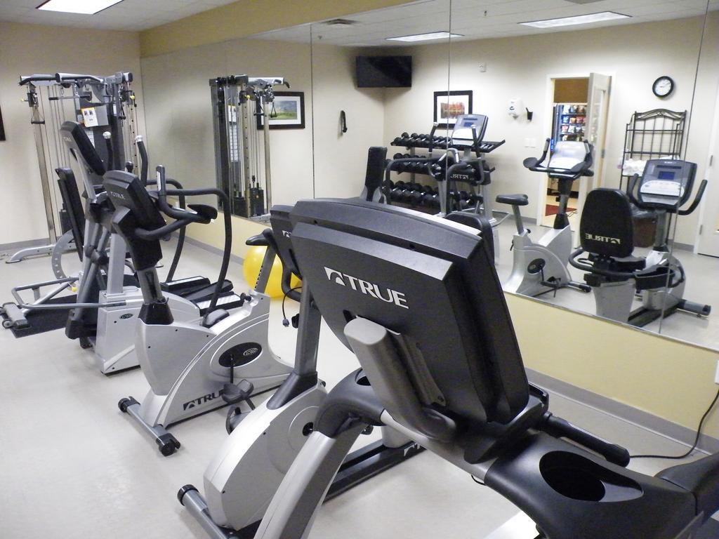 Bakken Airport Xwa Hotel & Studios Williston Esterno foto